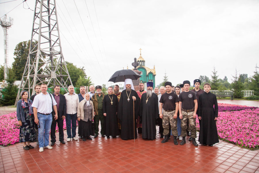 Донские казаки и день памяти Царственных мучеников в Тамбове.
